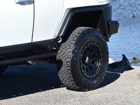 Used 2010 Toyota FJ Cruiser 4WD image 26