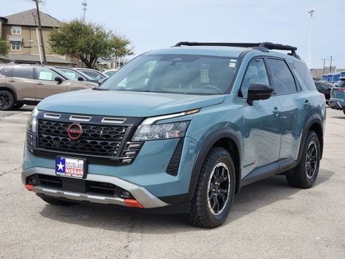 New 2026 Nissan Pathfinder Rock Creek image 2