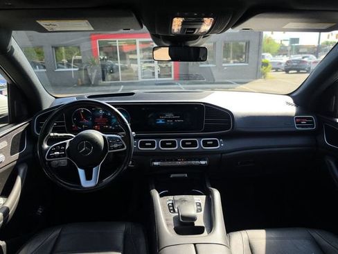 Used 2020 Mercedes-Benz GLE 450 4MATIC w/ MBUX Technology Package image 30