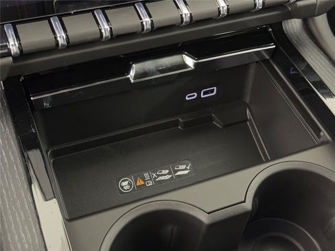 New 2026 GMC Yukon AT4 Ultimate AWD/4WD image 36