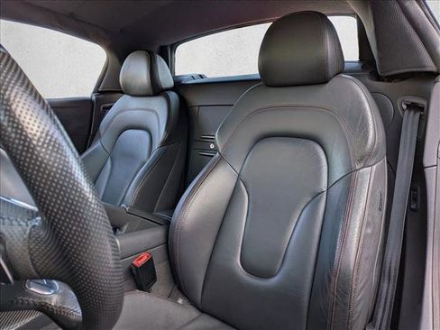 Used 2012 Audi R8 V10 image 14