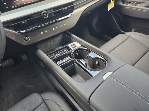 New 2026 Nissan Murano Platinum AWD/4WD image 16