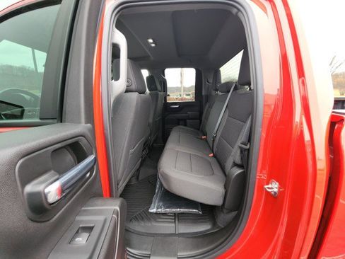 Used 2022 Chevrolet Silverado 2500 LT w/ Convenience Package image 22