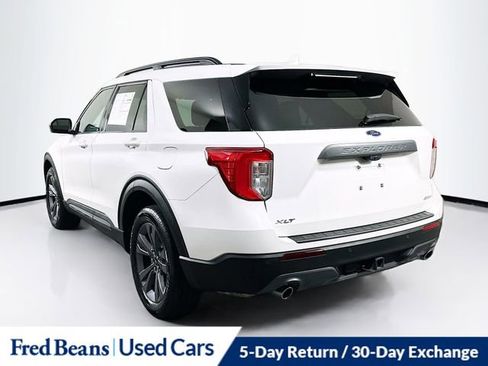 Certified 2023 Ford Explorer XLT w/ Equipment Group 202A image 5
