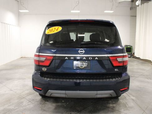 Used 2024 Nissan Armada SL image 8