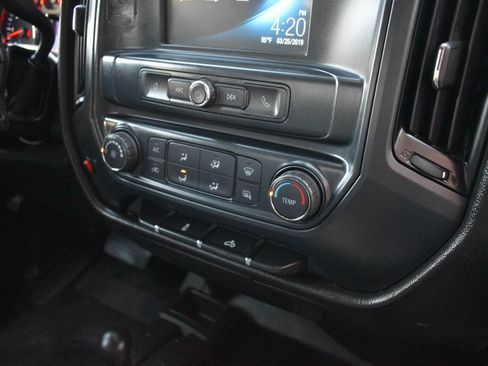 Used 2019 Chevrolet Silverado 2500 W/T w/ WT Convenience Package image 23