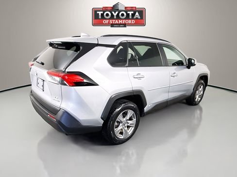 Certified 2022 Toyota RAV4 LE image 7