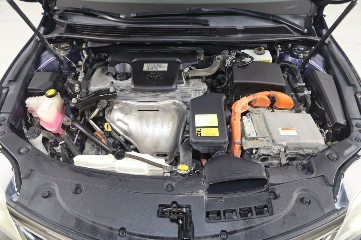 Used 2014 Toyota Avalon Limited w/ Technology Package FWD image 44