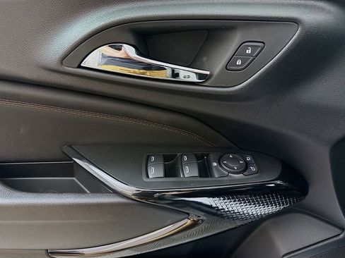 New 2026 Chevrolet Trax RS w/ Sunroof Package FWD image 17