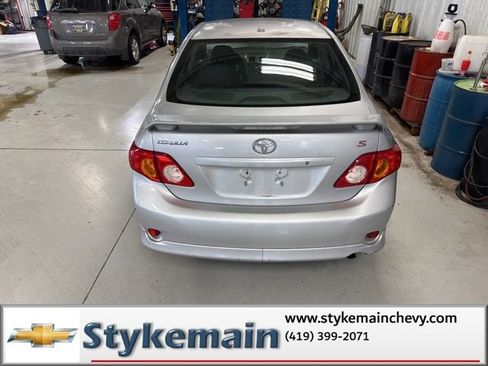 Used 2010 Toyota Corolla S image 8