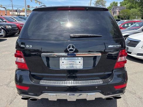 Used 2009 Mercedes-Benz ML 63 AMG 4MATIC image 8