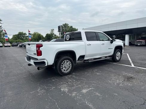 Used 2022 Chevrolet Silverado 2500 High Country w/ Safety Package II AWD/4WD image 6