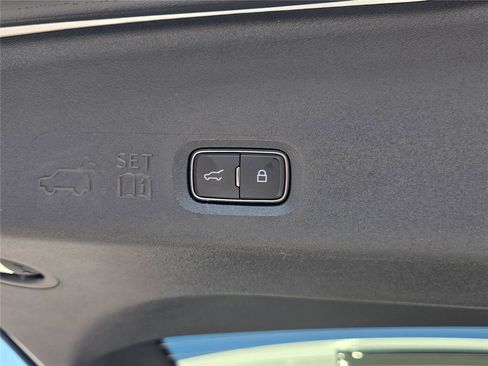 New 2026 Lincoln Navigator Reserve AWD/4WD image 29
