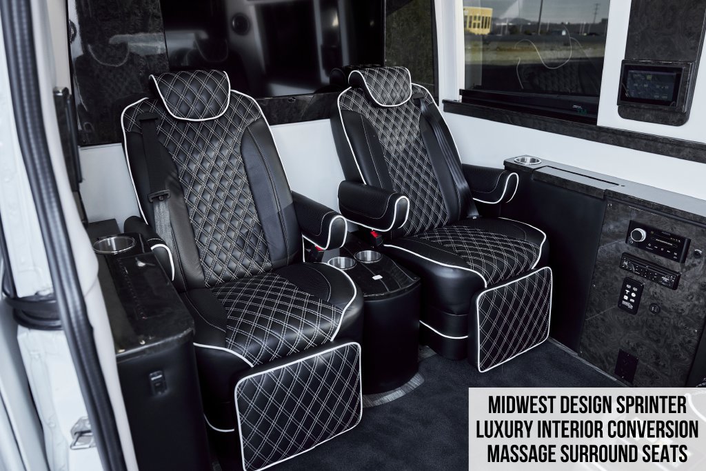 Used 2019 Mercedes-Benz Sprinter 144 image 1