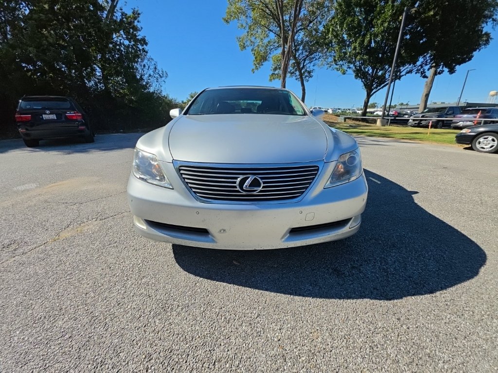Used 2008 Lexus LS 460 RWD image 2