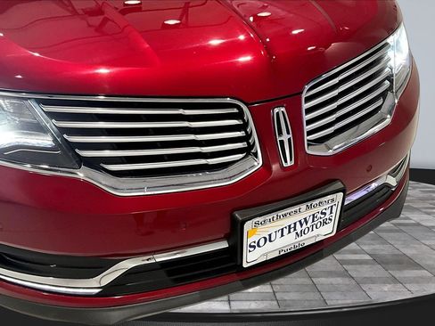 Used 2018 Lincoln MKX Reserve w/ Driver Assistance Package FWD image 31