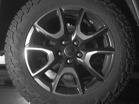Used 2025 Jeep Compass Trailhawk AWD/4WD image 15