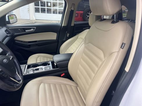 Used 2020 Ford Edge SEL AWD/4WD image 13