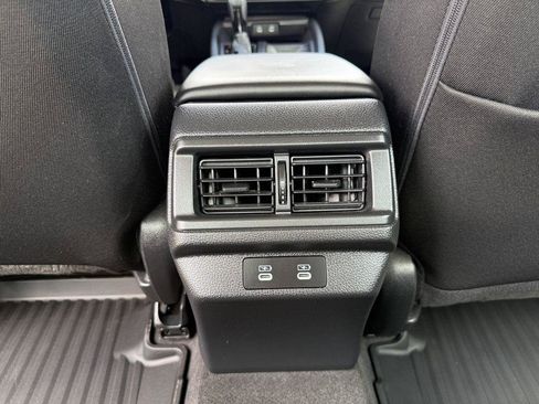 Used 2025 Honda Accord LX image 13