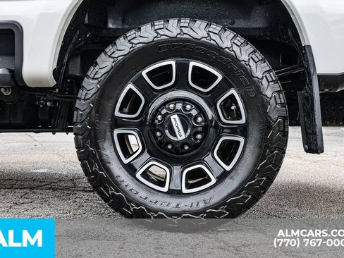 Used 2026 Ford F250 Platinum AWD/4WD image 16