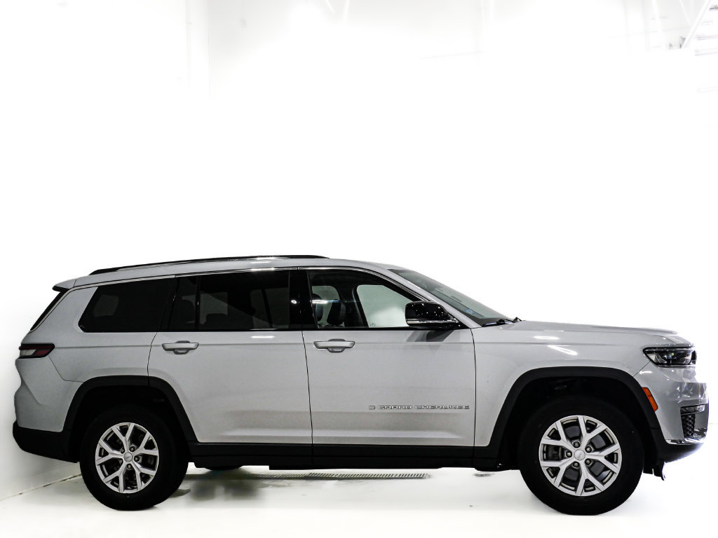 Used 2022 Jeep Grand Cherokee L Limited AWD/4WD image 5