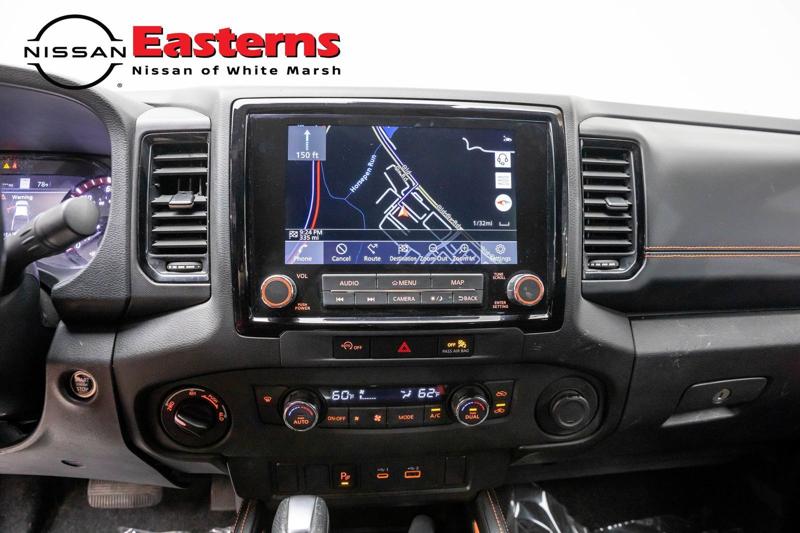 Used 2023 Nissan Frontier PRO-4X w/ Technology Package AWD/4WD image 12