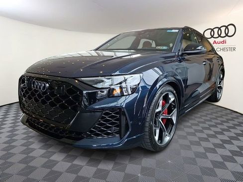 Certified 2026 Audi RS Q8 performance image 3