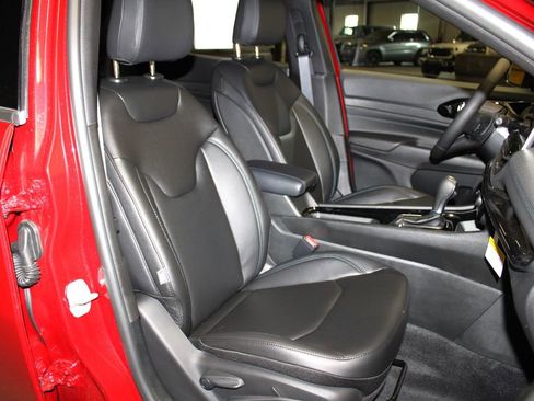 New 2026 Jeep Compass Limited image 26