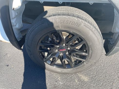 Used 2023 GMC Sierra 1500 Elevation image 63