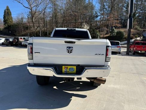 Used 2018 RAM 3500 Laramie w/ Convenience Group image 6