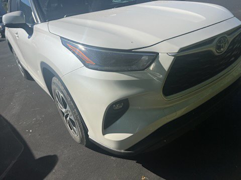 Used 2021 Toyota Highlander XLE FWD image 8