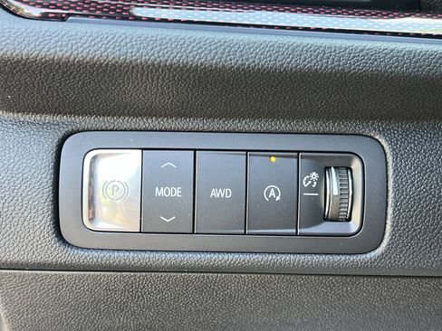 New 2026 Chevrolet Traverse Z71 w/ Enhanced Driving Package AWD/4WD image 18
