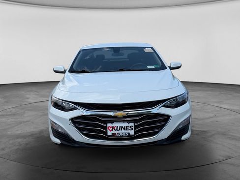 Used 2022 Chevrolet Malibu LT FWD image 3
