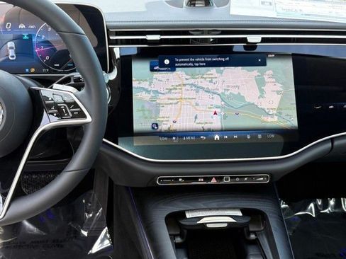 New 2026 Mercedes-Benz E 350 4MATIC Sedan image 22