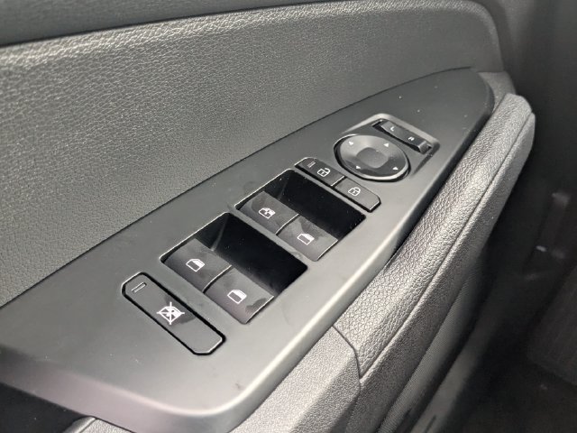 New 2026 Kia Sportage LX FWD image 60