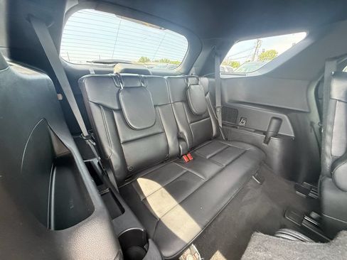 Used 2020 Ford Explorer ST w/ Premium Technology Package AWD/4WD image 22