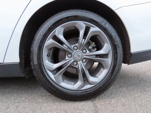 Certified 2023 Honda Accord EX image 8