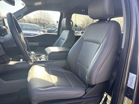 Used 2025 Ford F150 Lightning Flash image 12