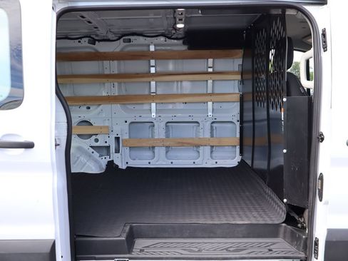 Used 2025 Ford Transit 250 Low Roof w/ Exterior Upgrade Package RWD image 9