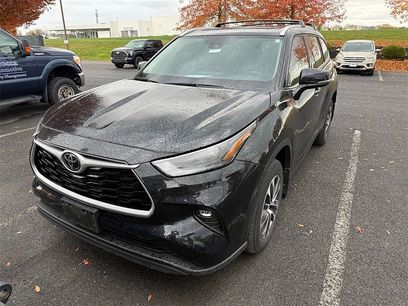 Used 2022 Toyota Highlander XLE