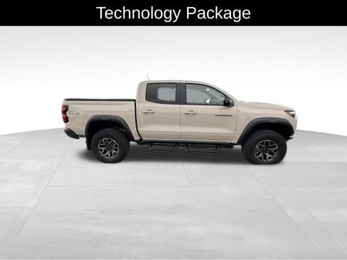 Certified 2026 Chevrolet Colorado ZR2 w/ Technology Package AWD/4WD image 6
