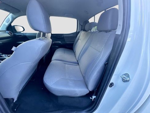 Used 2023 Toyota Tacoma SR5 RWD image 23