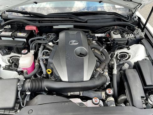 Used 2024 Lexus IS 300 w/ Premium Package RWD image 31