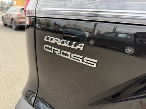 New 2026 Toyota Corolla Cross XLE image 8
