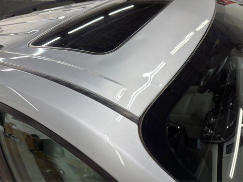 Used 2019 Toyota Sienna XLE image 10