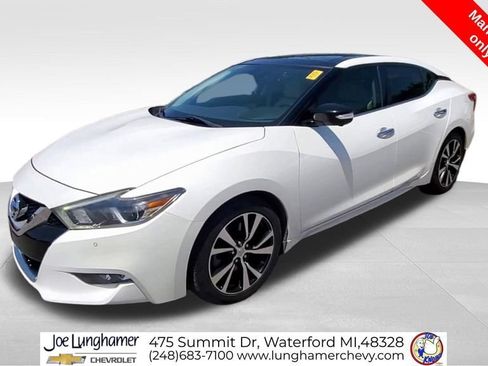 Used 2017 Nissan Maxima Platinum FWD image 4