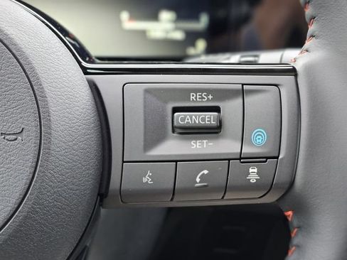 New 2026 Nissan Kicks SR FWD image 17