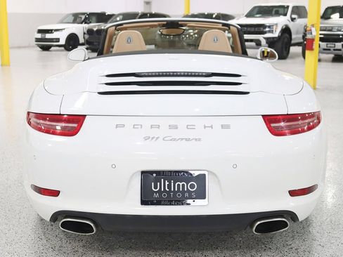 Used 2014 Porsche 911 Carrera RWD image 15