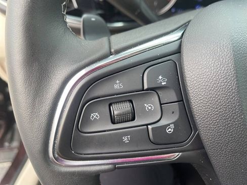 Used 2023 Buick Envision Avenir image 7