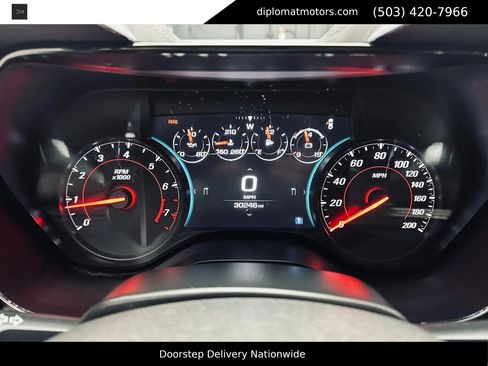 Used 2018 Chevrolet Camaro SS RWD image 78